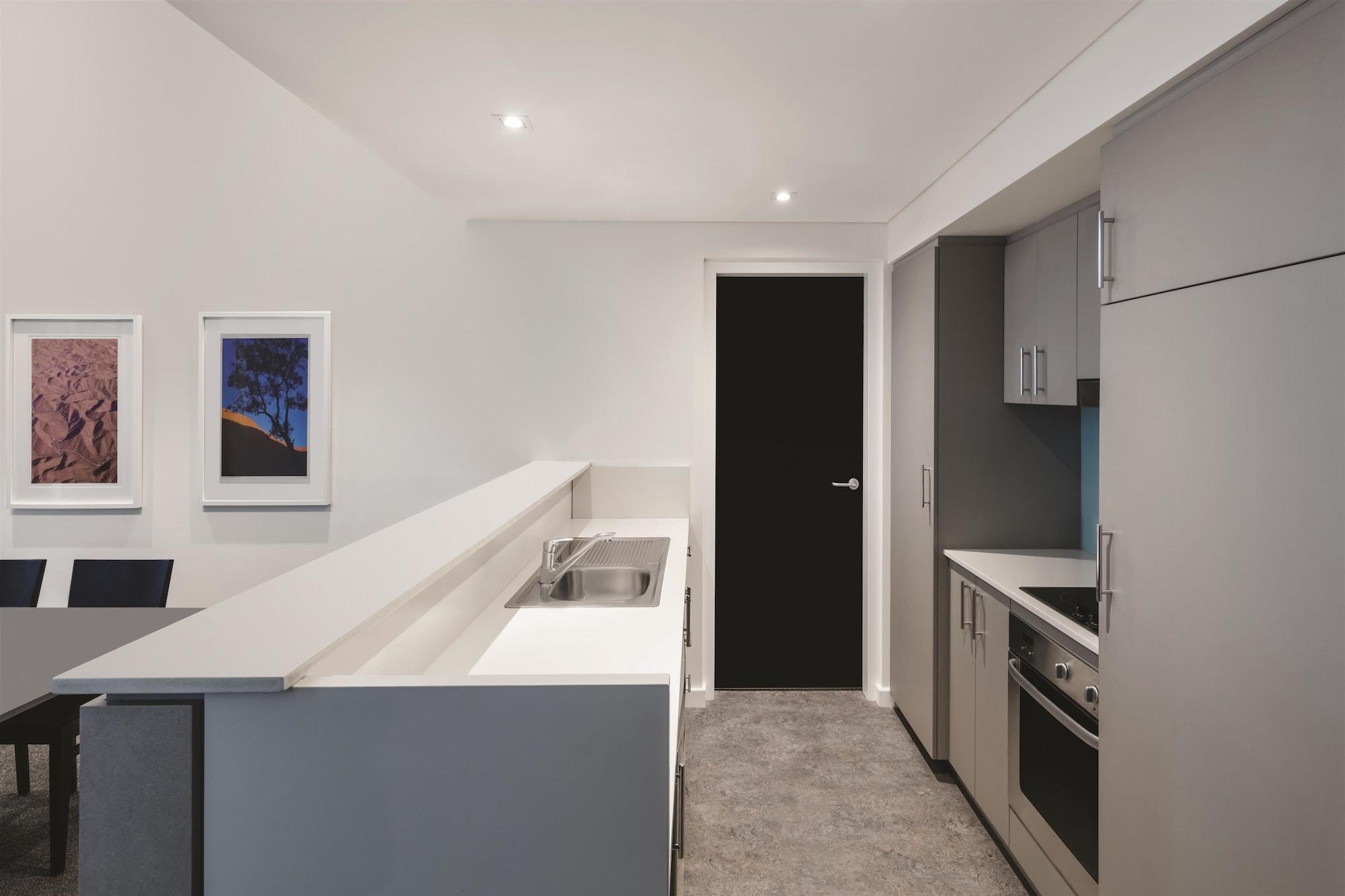 Adina Apartment Hotel Perth Buitenkant foto
