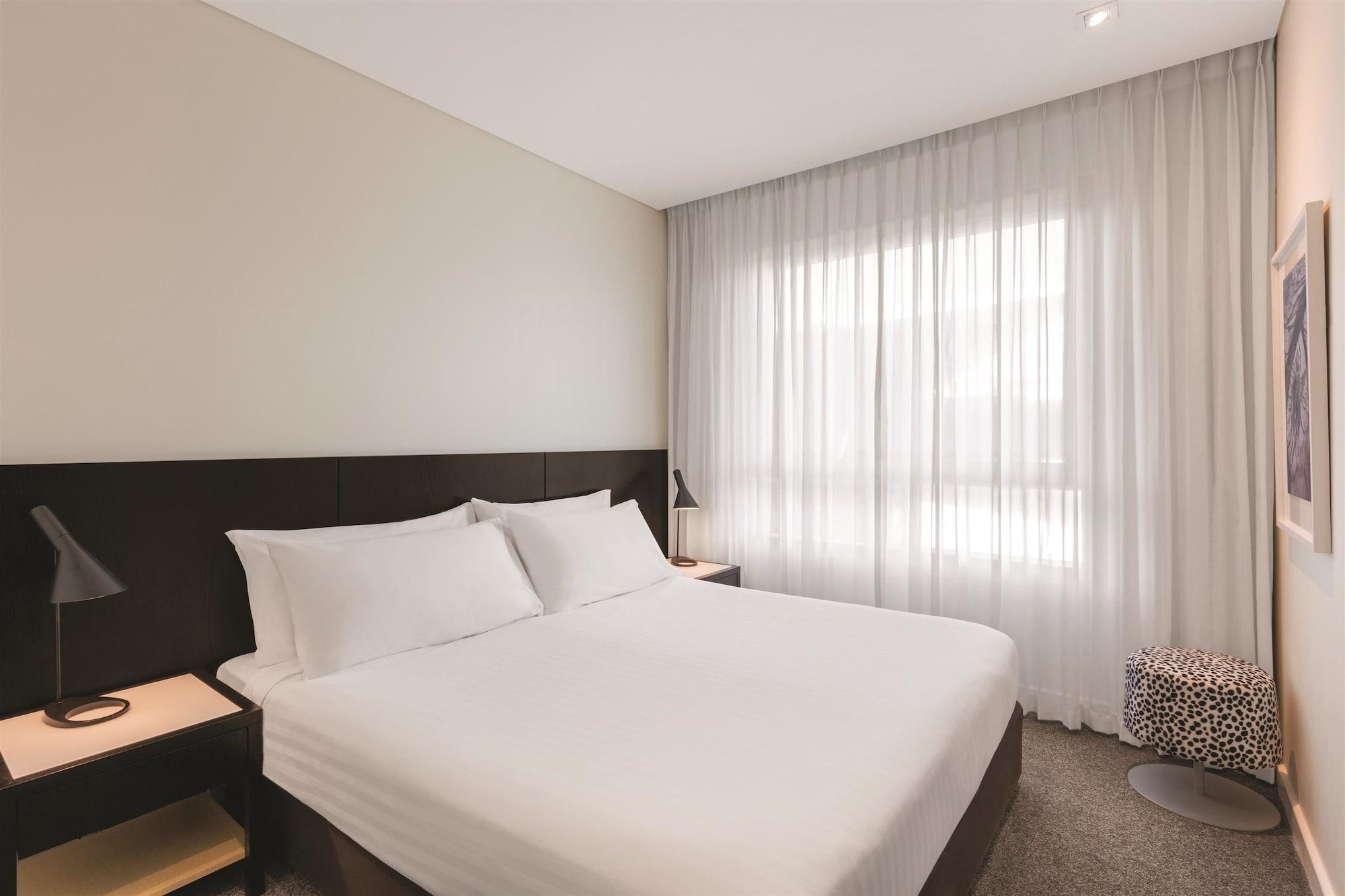Adina Apartment Hotel Perth Buitenkant foto