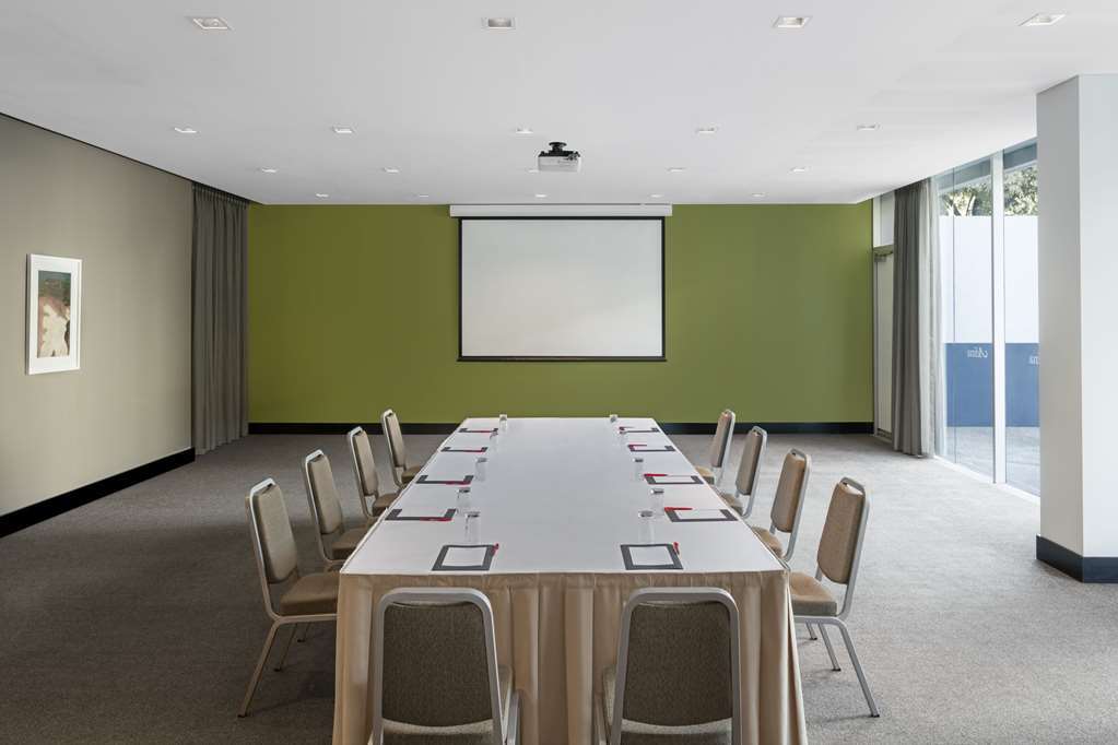 Adina Apartment Hotel Perth Faciliteiten foto